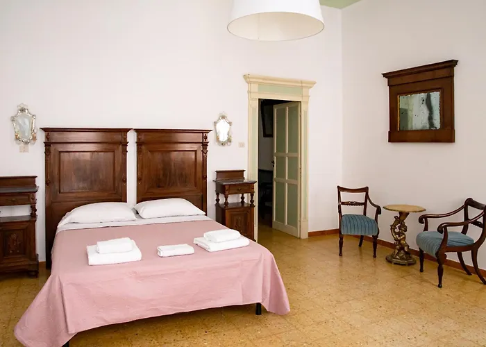 Honore De Balzac Casa de hóspedes 3*