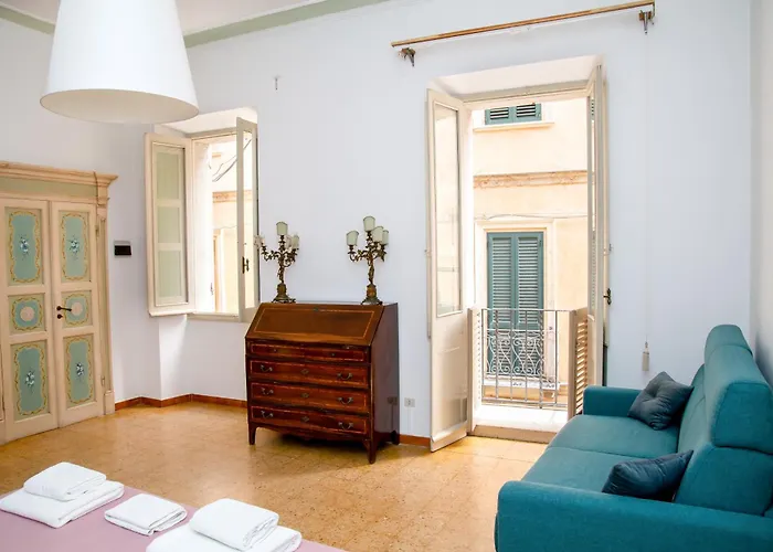 Honore De Balzac Гостевой дом